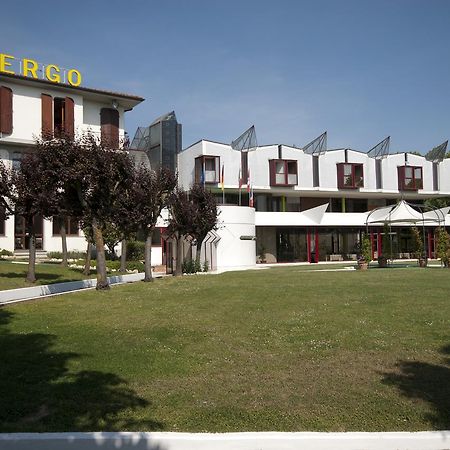Albergo Ristorante Da Domenico Monte San Savino Eksteriør billede