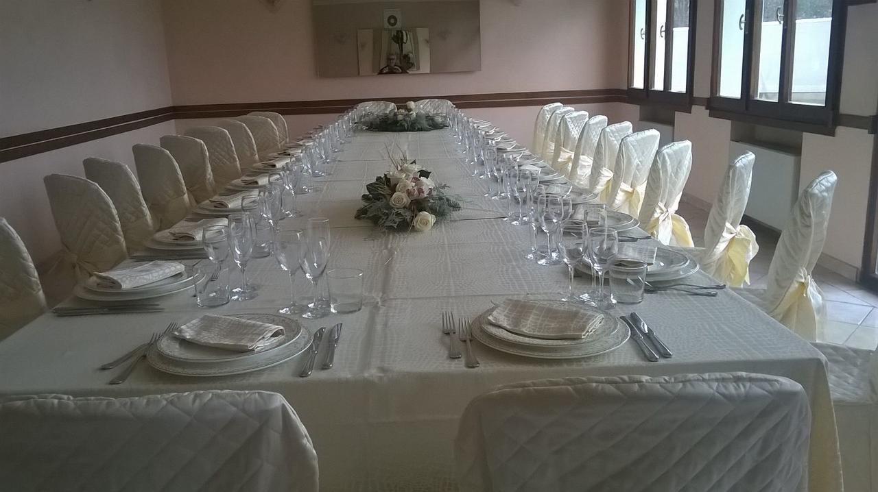 Albergo Ristorante Da Domenico Monte San Savino Eksteriør billede